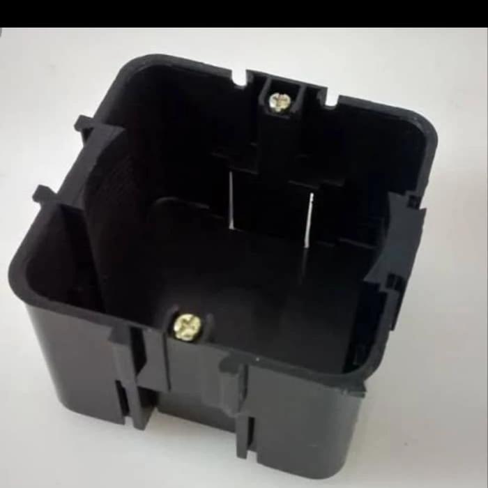 Gambar saklar 4gang sakelar 4 gang panasonic silver mws style wesj 5931mws we - WEJ 5911 dari PROLED ELECTRIC undefined Tokopedia