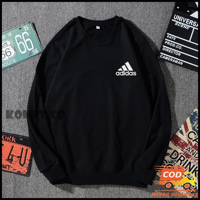 The Classic Streetwear: Crewneck Sweater + Celana Training Adidas + Sepatu Icon