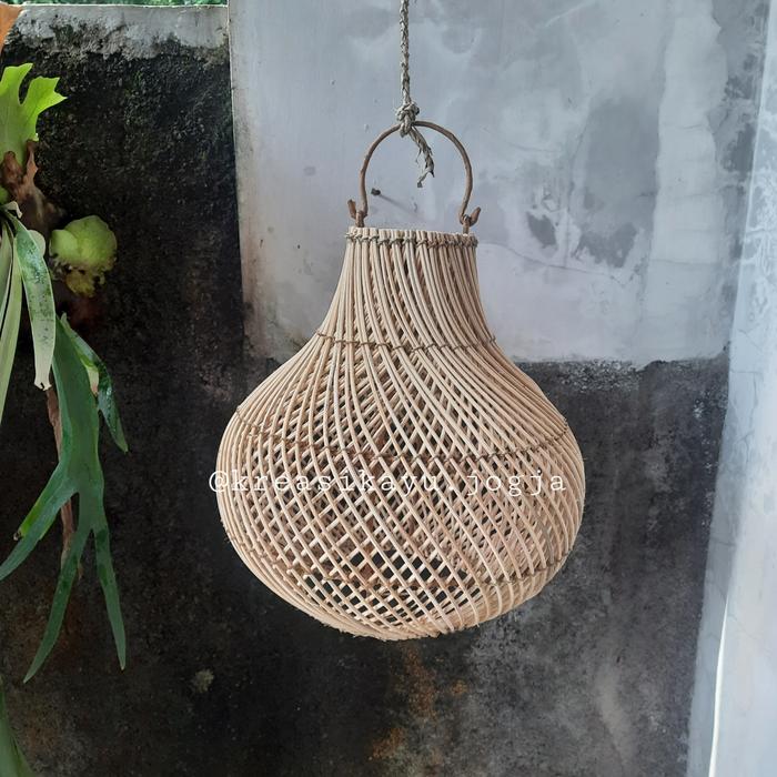 Gambar Kap Lampu Gantung Anyaman Rotan/Lamp Cover Rattan - Lonjong Kecil dari kreasikayu undefined Tokopedia