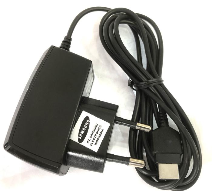 Jual Charger Hape Samsung D820 D800 E250 Dll Original Model ATADM10EBE ...