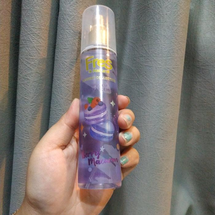 Gambar Fresh & Natural parfum 100ml- Hijab refresh 100 ml - berry macaron dari Delicate Id1 undefined Tokopedia