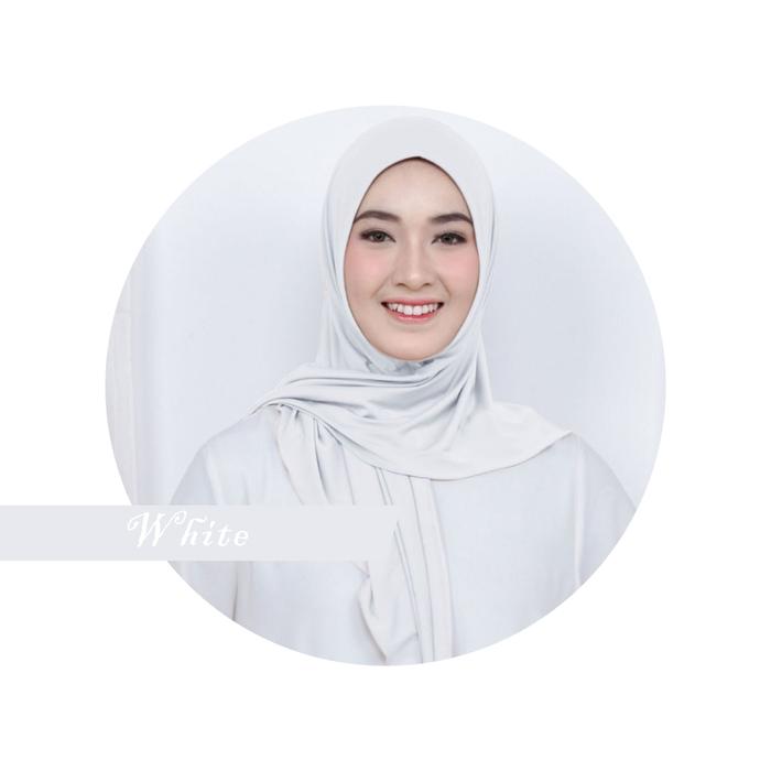 Gambar Hijab Segitiga Instan Jersey Premium - white dari MtizFactory undefined Tokopedia