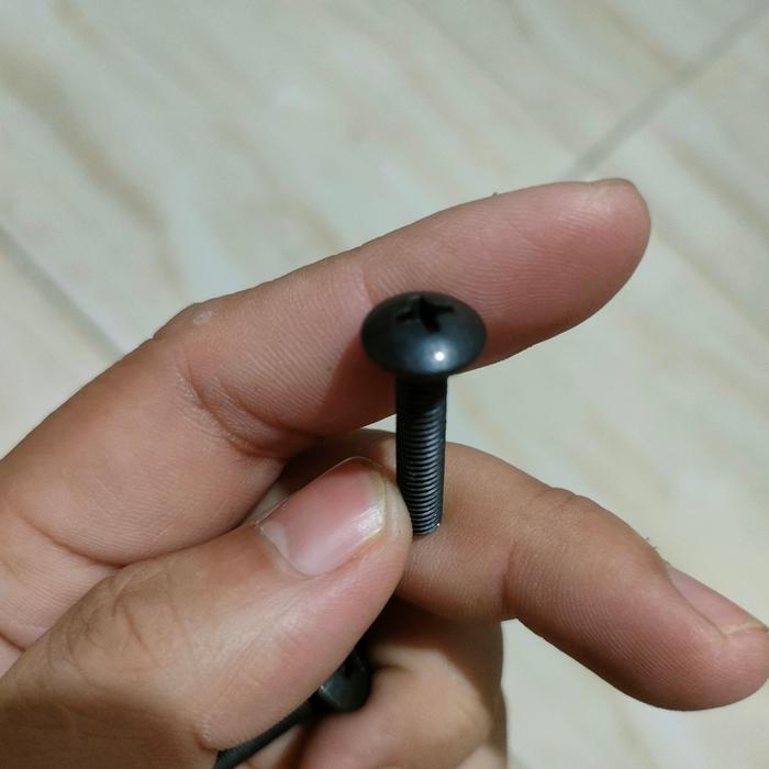 Gambar baut visor nmax lexi nmax new / baut windshield nmax wellnut jebol mur - 1 Pcs dari Piston Cup undefined Tokopedia