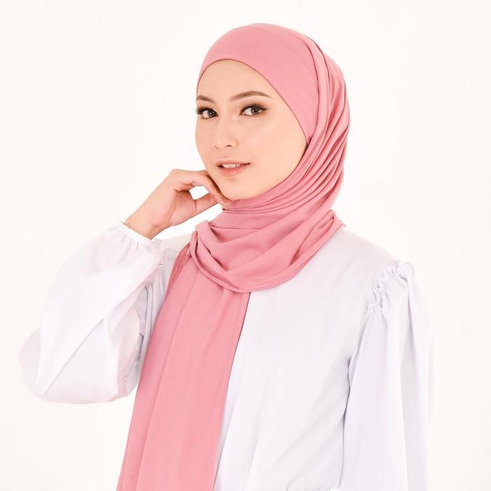 Gambar Jilbab Instan Kerudung Pasmina Instan Jersy Premium Viral Kekinian - Pink dari vien galery undefined Tokopedia