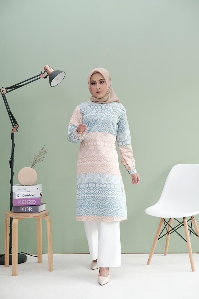 Gambar Baju Tunik Muslimah Biru Muda (Cuci Gudang) dari Diamond Weddings undefined Tokopedia