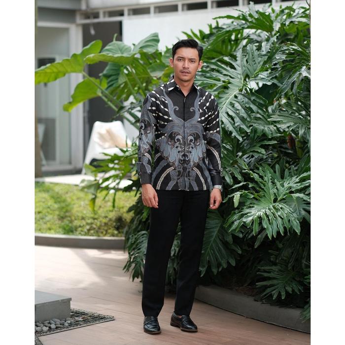 Gambar Kebaya Couple Modern Kebaya Lamaran Wisuda Baju Tunangan Batik Brukat - Kemeja Grey, M dari Murai Collection undefined Tokopedia