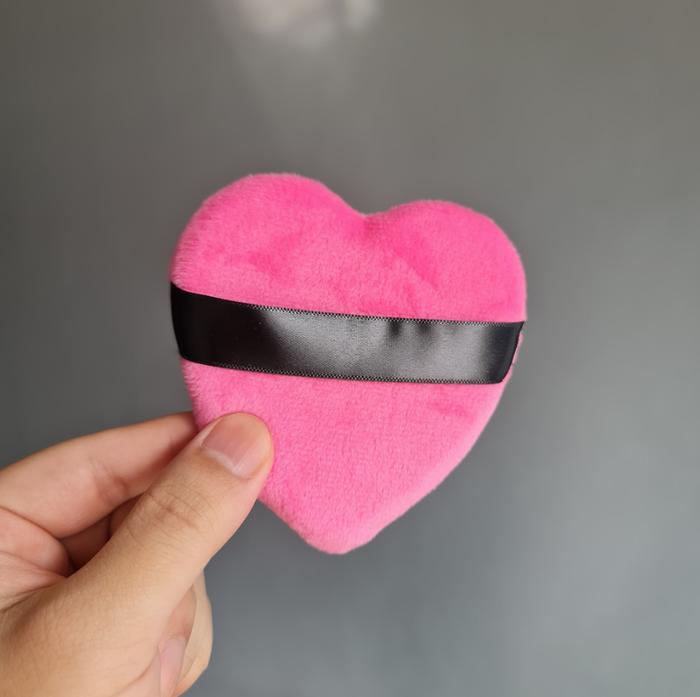 Gambar CAMIKA STORE - Puff Hati BIG SIZE 9.2x10 cm - HatiBIGPink dari Camika Store undefined Tokopedia