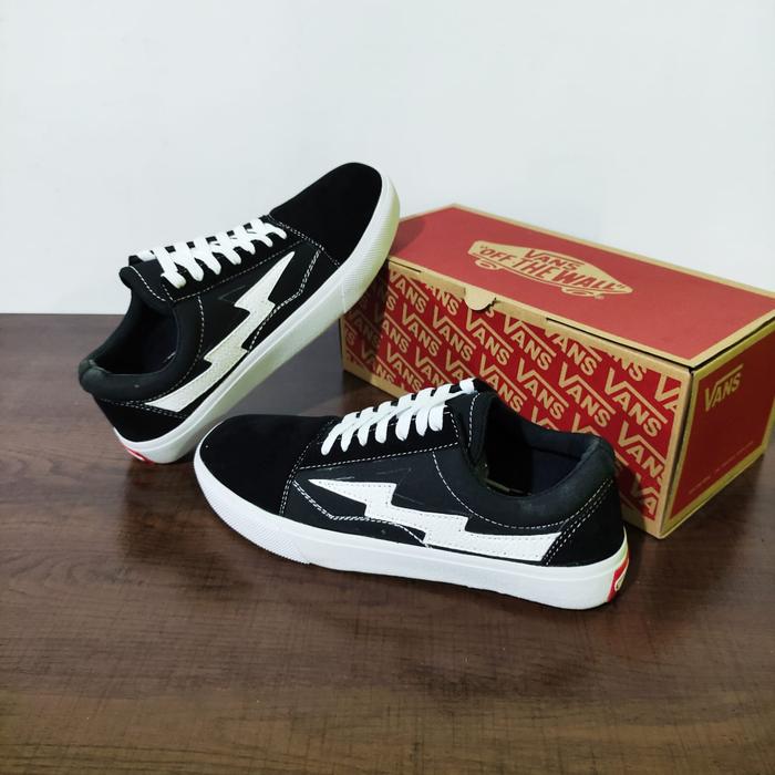 Gambar SEPATU VANS ORIGINAL PREMIUM PRIA TERBARU SEPATU VANS MOTIF PETIR - Hitam, 36 dari Propertisneakers undefined Tokopedia