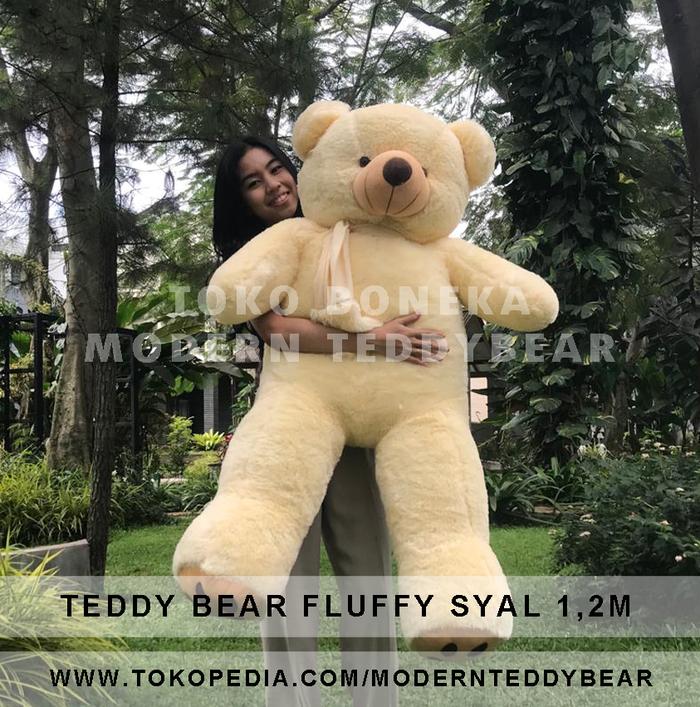 Gambar BONEKA BERUANG TEDDY BEAR FLUFFY SYAL JUMBO 1,2 METER - CREAM dari Modern Teddy Bear undefined Tokopedia