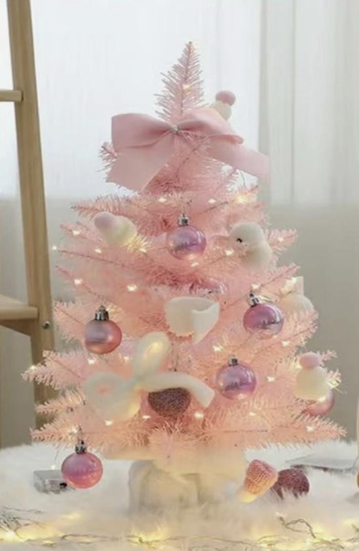 Gambar Christmas tree mini pink white set lengkap kado natal gift room decor - Pink set A, 210cm dari Violettsky undefined Tokopedia
