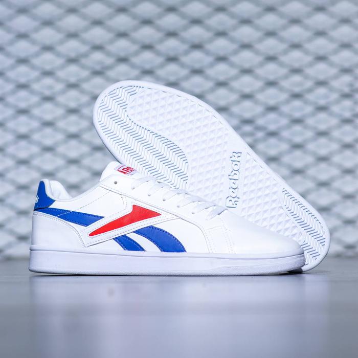 Jual SEPATU REEBOK ROYAL COMPLETE 2 ORIGINAL WHITE BLUE RED - Kota  Tangerang - Ciee Sneakers | Tokopedia