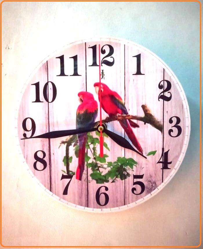 Gambar Jam dinding kayu unik, cantik elegant murah - Burung dari alfa olshop undefined Tokopedia