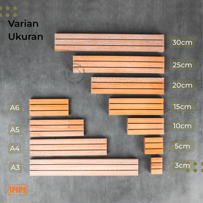 Gambar Stand Card Holder Kayu 2 Lubang - INPI HOUSE Desk - 30 CM, 2 MM dari INPI House undefined Tokopedia