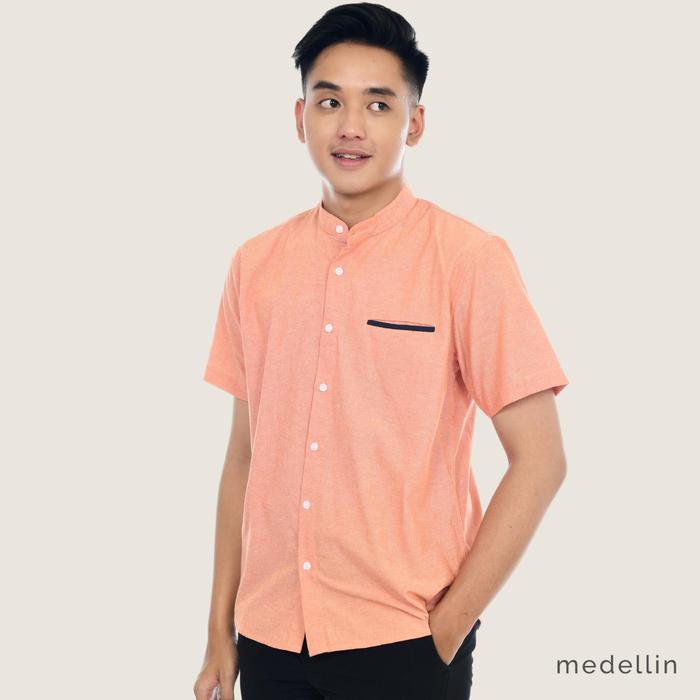 Gambar MEDELLIN Kemeja Pria Lengan Pendek 101285 Orange - Orange, S dari Medellin Store undefined 4 Tokopedia