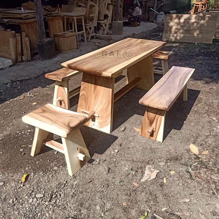Gambar Meja Makan Kayu Trembesi, Kayu Suar, Kayu Meh, Solid - Tanpa Finishing dari CV. Rico Art Furniture undefined Tokopedia