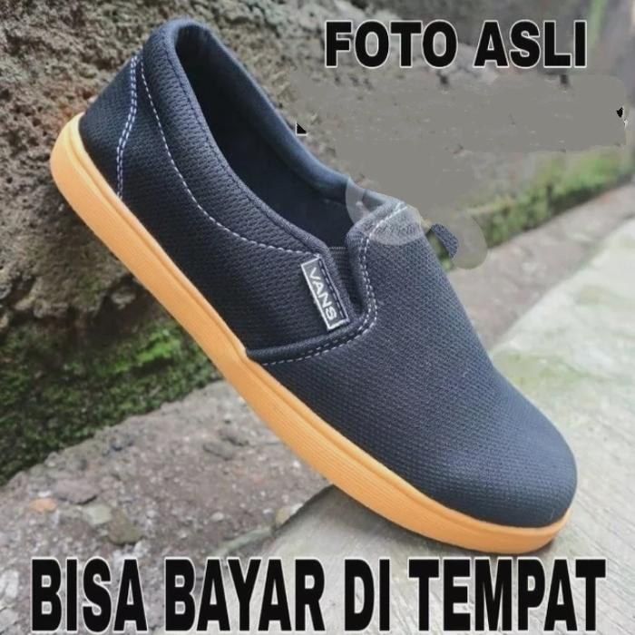 Gambar Promo Harga Grosir Sepatu Slip On Pria Ori import,Murah tp berkualitas - Hitam sol kunin, 39 dari FC JKT undefined Tokopedia