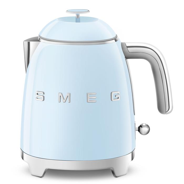 Gambar SMEG Mini Kettle Pastel Blue KLF05PBEU dari SMEG Appliances undefined Tokopedia