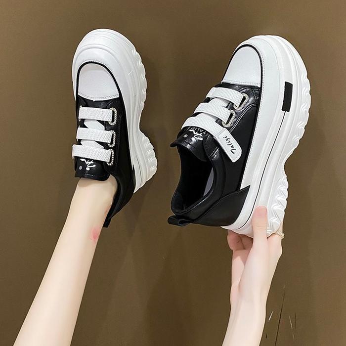 Gambar Sneakers Wanita Hak Tinggi Modis Trendy Sepatu Cewek Kekinian WL537 - Hitam, 36 dari PANARYBODY-STORE undefined Tokopedia