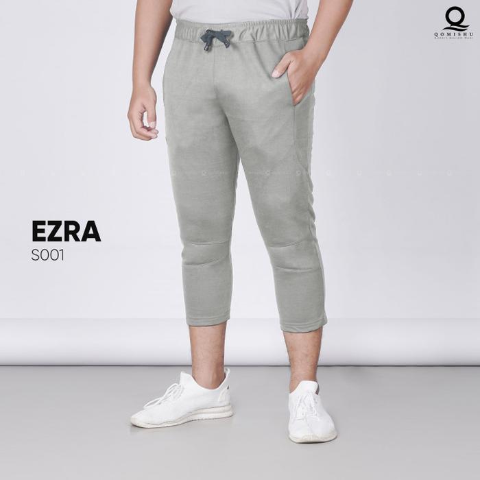 Gambar Celana Training 7/8 Pria Dewasa Slim Fit Pants Terbaru Ezra - Silver, M dari Celana Sirwal Plaza undefined Tokopedia