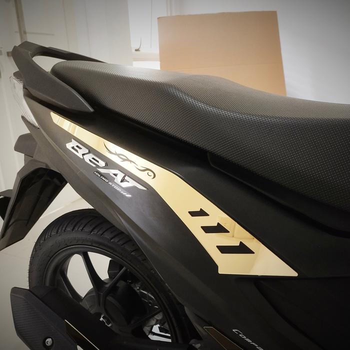 Gambar Beat 2020 up paket garnish tank cover muffler rem behel honda beat - side body grnsh, Gold dari Morvell Motoproject undefined Tokopedia