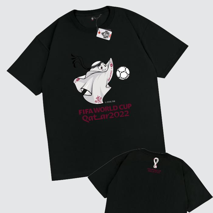Gambar SAKAZUKI Kaos Baju Maskot PIALA DUNIA FIFA WORLD CUP 2022 QATAR - V1 HITAM, S dari SAKAZUKI undefined Tokopedia