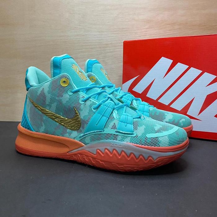 SEPATU NIKE PRIA KYRIE IRVING SEPATU BASKET PRIA SEPATU TERLARIS Biru,  41 di Hepi Shop78 Tokopedia