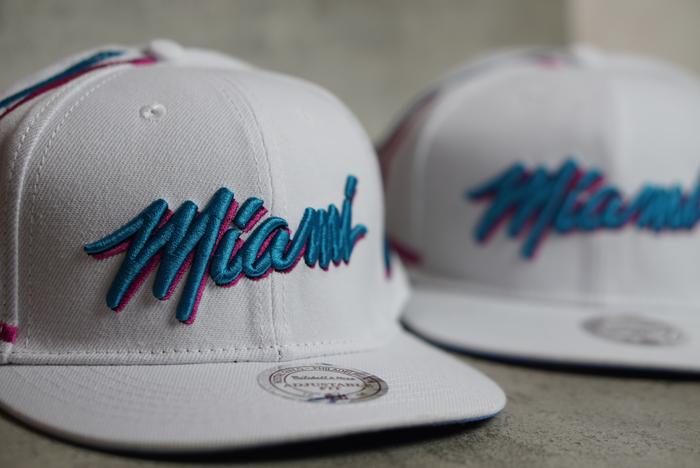 Gambar Snapback NBA Miami Heat White - Biru dari HelloSnapback undefined Tokopedia