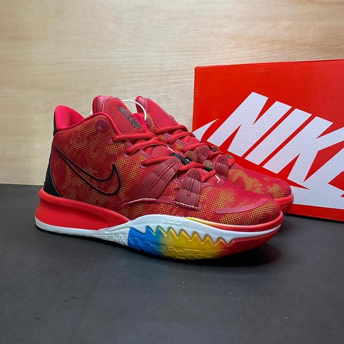 Jual SEPATU NIKE PRIA KYRIE IRVING SEPATU BASKET PRIA SEPATU