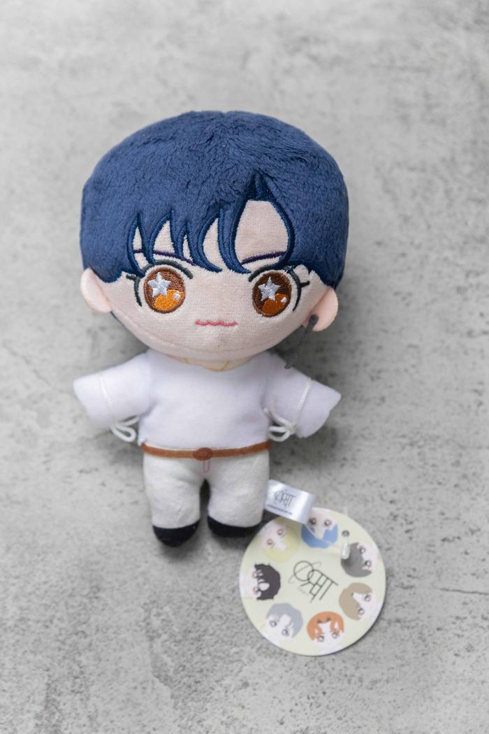 Gambar ORBIT ORβIT Enchant Miyajima Yugo Plush Doll Official Merchandise dari Ichigo Shoppu undefined Tokopedia