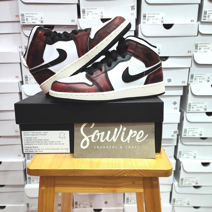 Jual NIKE AIR JORDAN MID GS WEAR AWAY CHICAGO BNIB 100% ORIGINAL