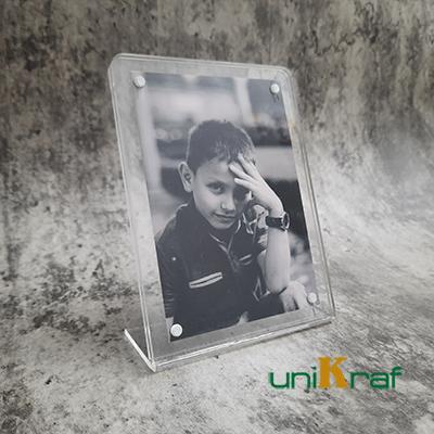 Gambar Magnetic Photo Frame Acrylic - Frame Foto Magnet Bahan Akrilik - Potrait dari uniKraf undefined Tokopedia