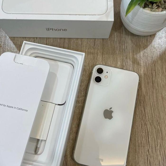 Gambar Apple iPhone 11 256GB White Garansi Resmi Ibox dari irmacell-1 undefined Tokopedia