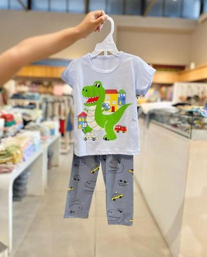 Gambar Piyama Anak S/L Big Dino - Macadamia Little Glamz dari Macadamia Little Glamz undefined Tokopedia