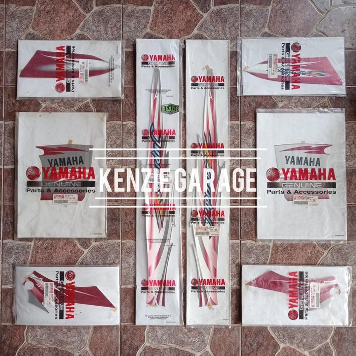 Gambar Stiker Striping Jupiter Z Burhan 2007-2008 Merah Marun Silver Original dari Garasi Kenzie Jogja undefined Tokopedia