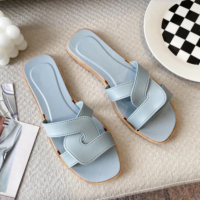 Gambar Sandal Slip On Wanita Casual & Trendy Sendal Wanita Flat Import - Light Blue, 36-37 dari ARR Store Indonesia undefined Tokopedia