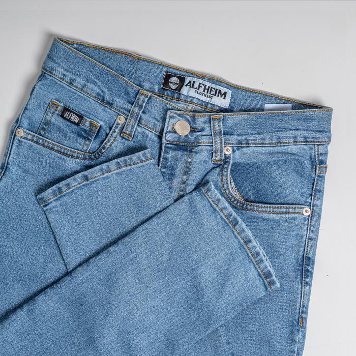 Gambar Long Pants Denim - AlfheimCloth.Inc Slim Fit Men Aqua Blue Denim - Aqua Blue, M dari ALFHEIM CLOTH.INC undefined Tokopedia