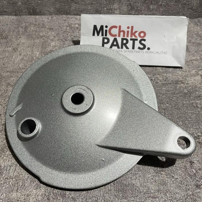 Gambar Tutup Tromol Belakang BESAR 150mm Jupiter MX Lama New King 150 Z1 Z Lama Burhan New Robot 2010 Vega R New Vega ZR RR Force Fi TP - Silver (MX) dari kaizen.michikoparts undefined Tokopedia