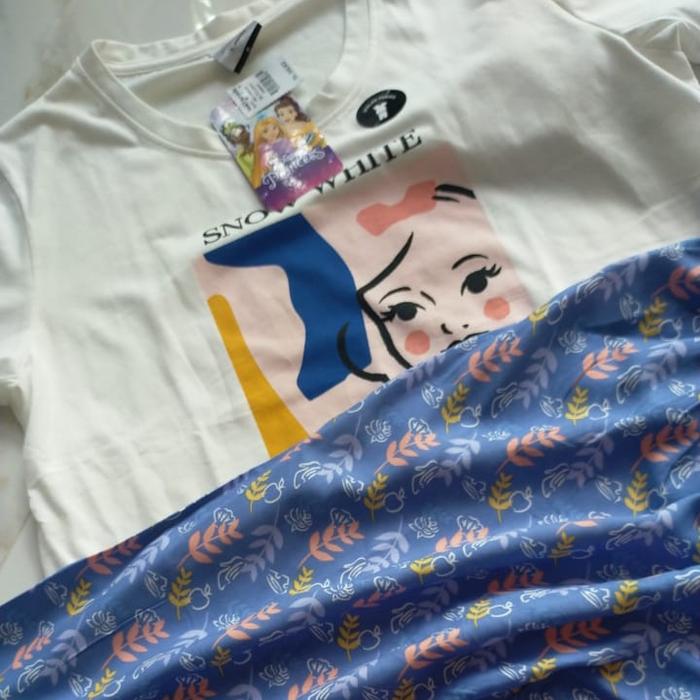 Gambar KAOS PYAMA NEVADA ORIGINAL MATAHARI - snow white, S dari collection_chantika undefined Tokopedia