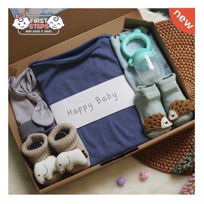 Gambar Hampers Newborn Bayi laki-laki Premium Series- Bonny Set - b dari First Steps Baby Socks &amp; Shoes undefined Tokopedia