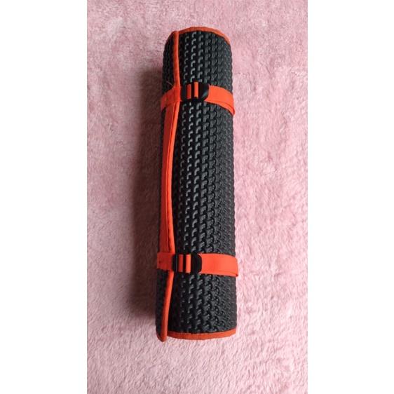 Gambar matras spon matras anak matras yoga camping - Merah dari MRFADVENTURE07 undefined Tokopedia