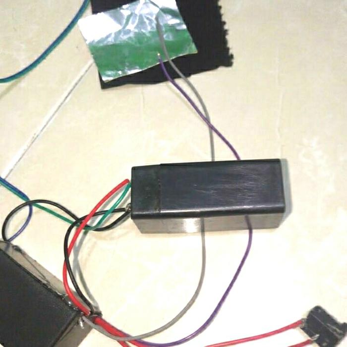 Gambar Alat sepatu listrik V 0.1 (Pertunjukkan sulap khusus menyalakan lampu) - Hitam, Bisa dicharger dari MeylanMagicShop undefined Tokopedia