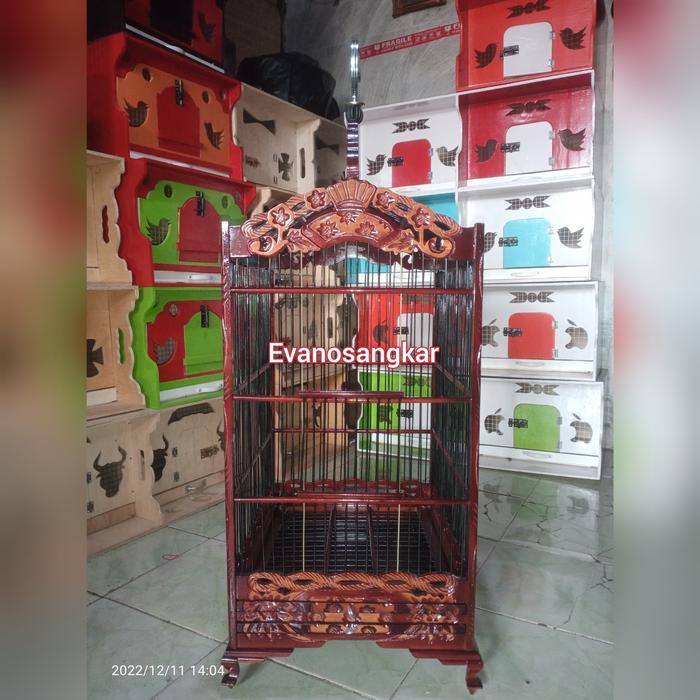 Gambar Kandang burung kenari,kacer,pentet no 2 kayu jati ukir kembang tampar dari Evanosangkar undefined Tokopedia