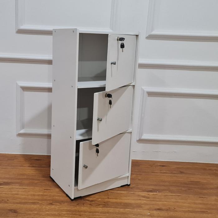 Gambar LEMARI BUKU RAK SUSUN RAK BUKU LEMARI HIAS RAK PAJANGAN RSG 1606 - 3 PINTU PUTIH dari ALFATWIN undefined Tokopedia