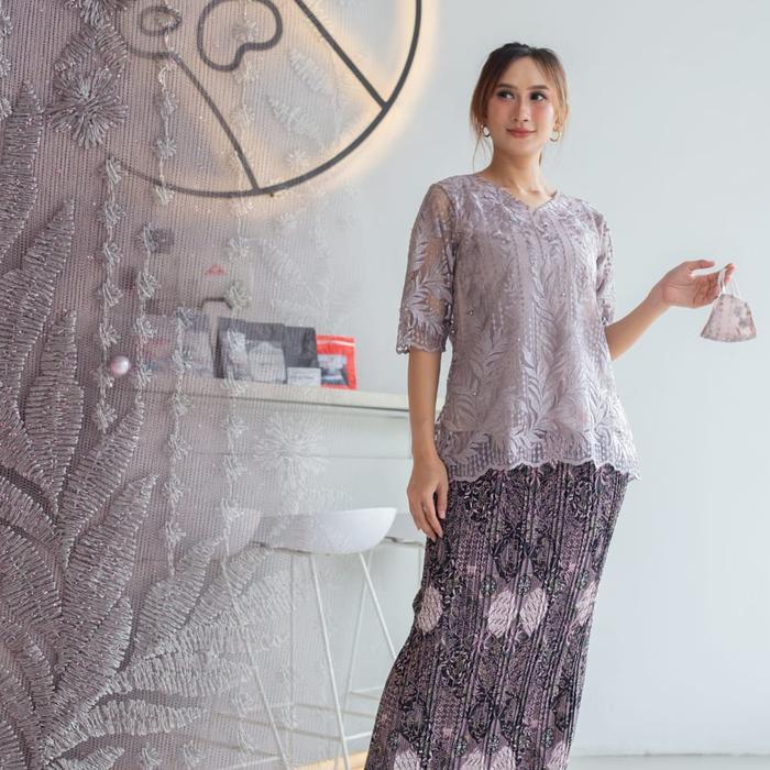Gambar SET BLOUSE KEJHORA LC KEBAYA MODERN WISUDA BAJU PESTA OOTD KONDANGAN - TARO, ATASAN dari Skamba store undefined Tokopedia