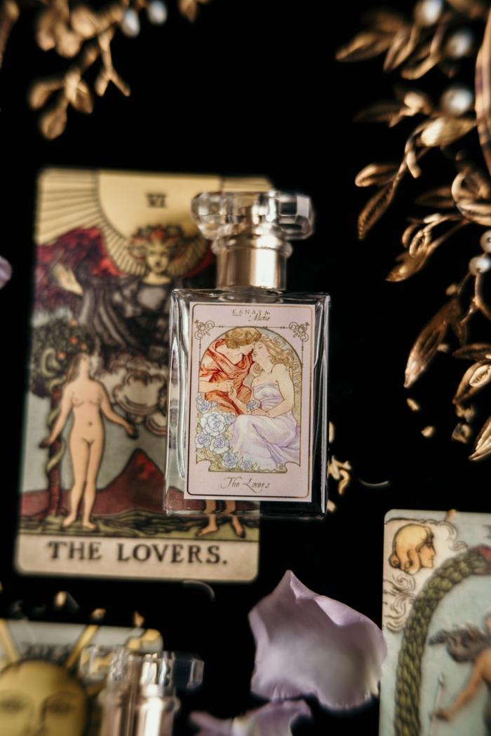 Gambar KANAYAHOMME X MICHIE TAROT EDITION - THE LOVERS dari kanayahomme undefined Tokopedia