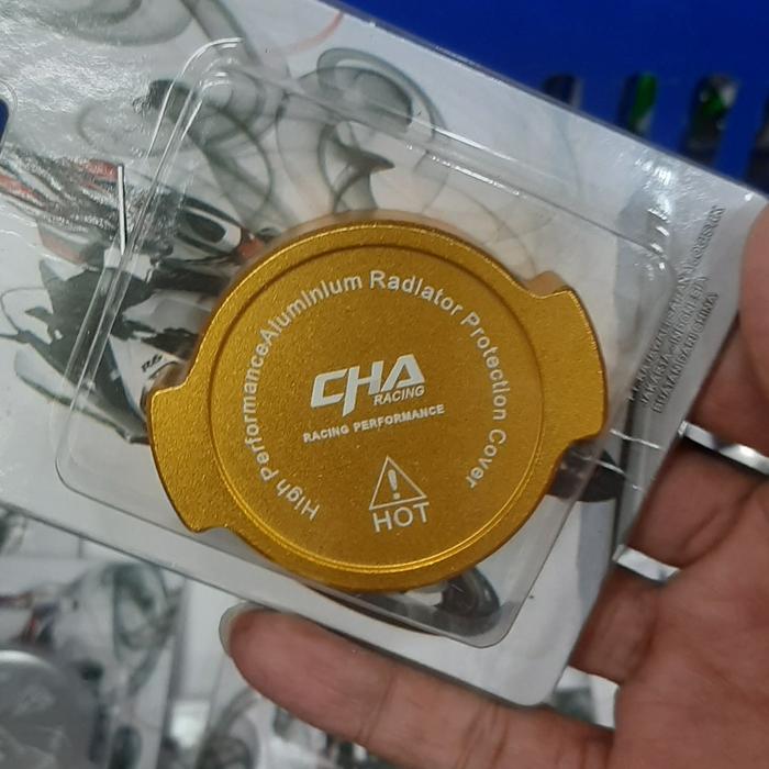 Gambar RADIATOR CAP TUTUP RADIATOR FULL ALUMINIUM NMAX AEROX PCX CBR VARIO - GOLD dari RACE GROSIR undefined Tokopedia