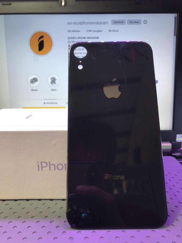 Gambar Kaca Belakang iphone XR Backglass - Hitam dari iseetore undefined Tokopedia
