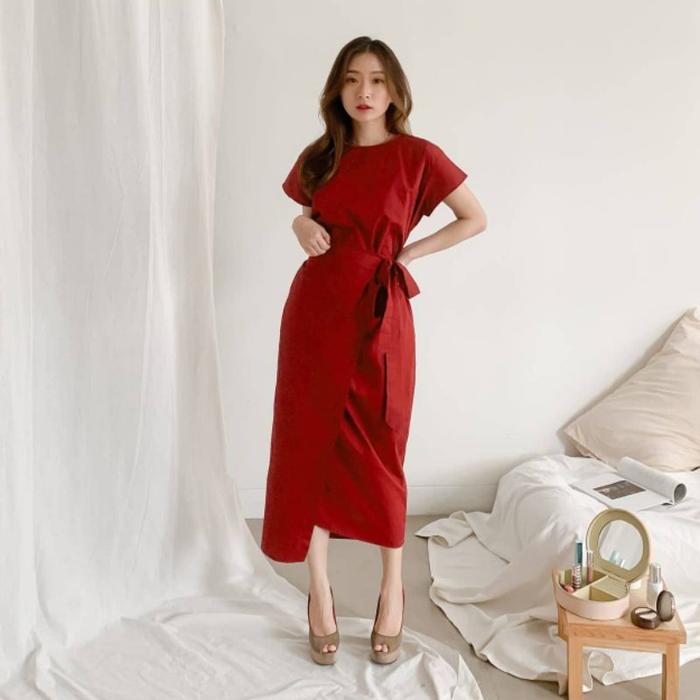 Gambar Midi Dress Wanita Lengan Pendek Merah Maroon / Dress Imlek / Red Dress - B dari Klay Shop 25 undefined Tokopedia