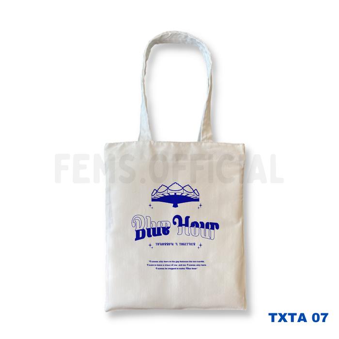 Gambar Tote bag Aesthetic Kpop TXT Totebag Resleting - TXTA07, KANVAS DRILL dari Fems Origin undefined Tokopedia