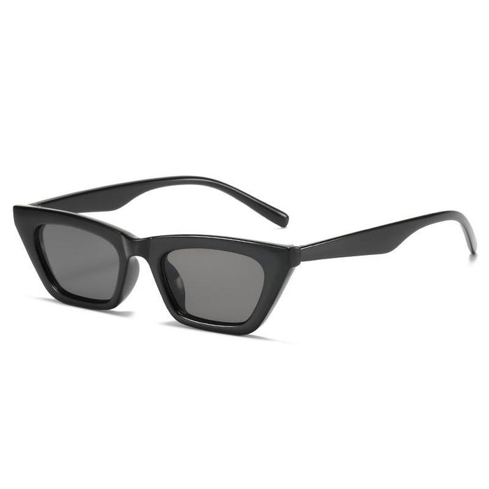 Gambar kacamata cat eye segitiga sunglasses gaya korean hits - Hitam dari Infiks Invision undefined 5 Tokopedia